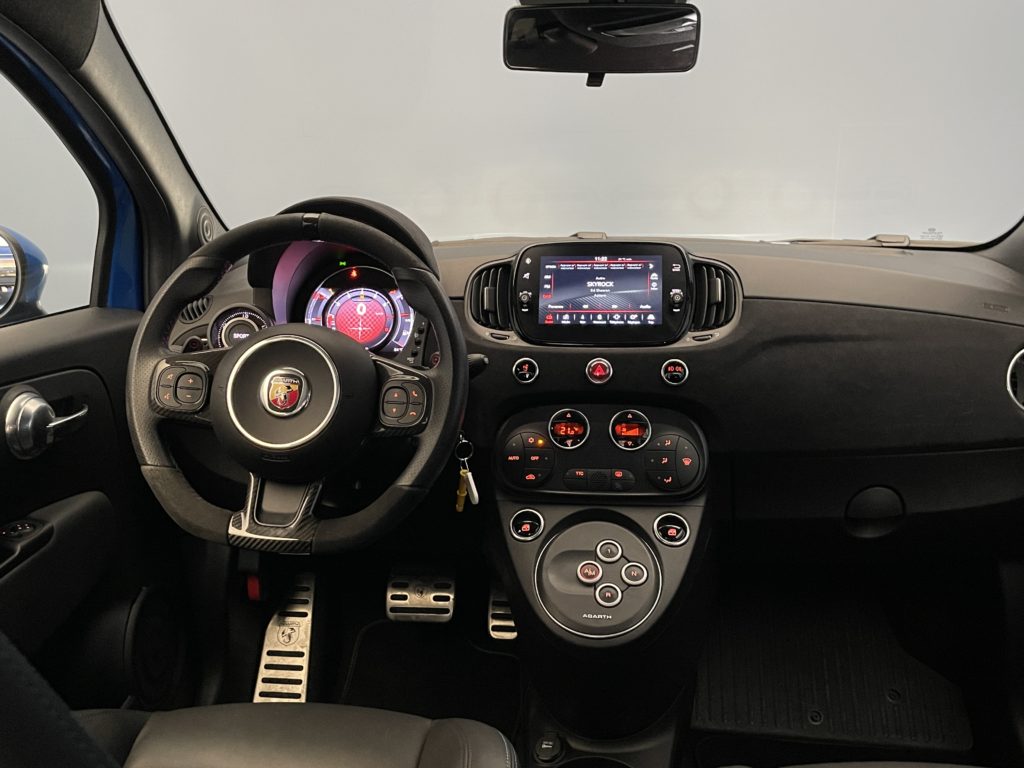 Fiat 695 Abarth 1.4 T-Jet 180 131 Rally Tributo