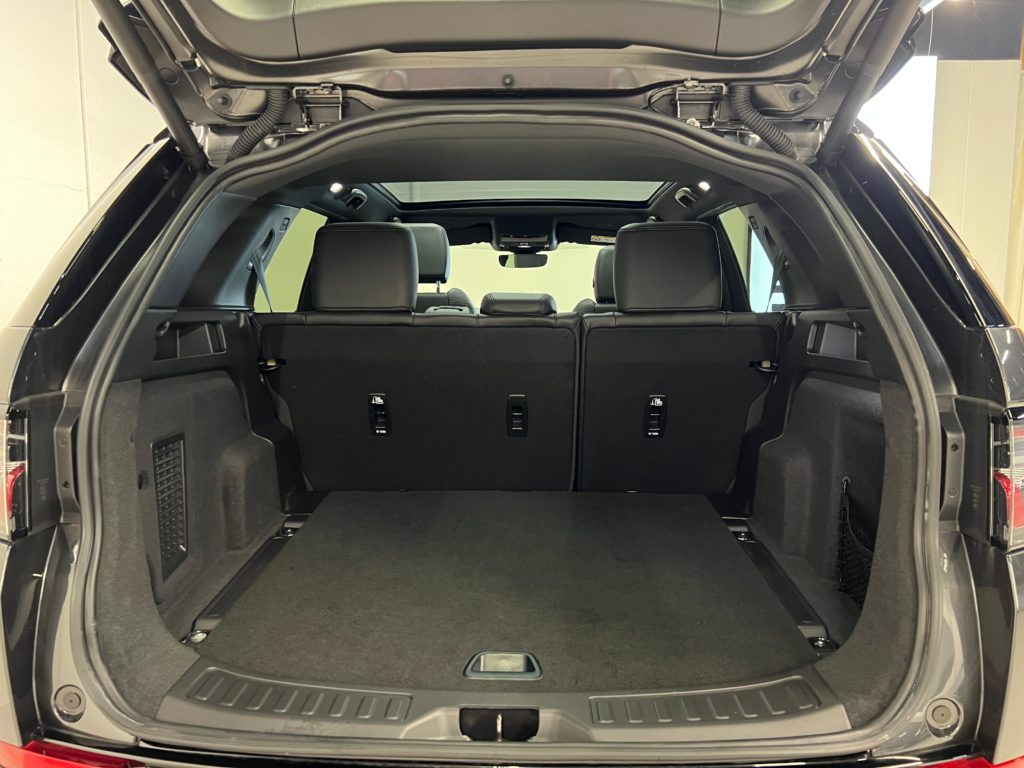 Land Rover Discovery Sport 1.5 T 300e Dynamic SE