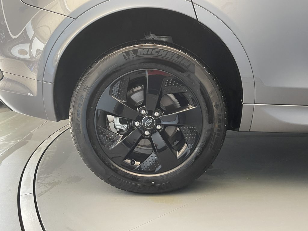 Land Rover Discovery Sport 2.0 Si4 R-Dynamic S
