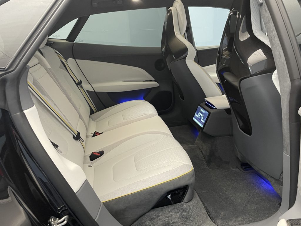 Lotus Emeya S