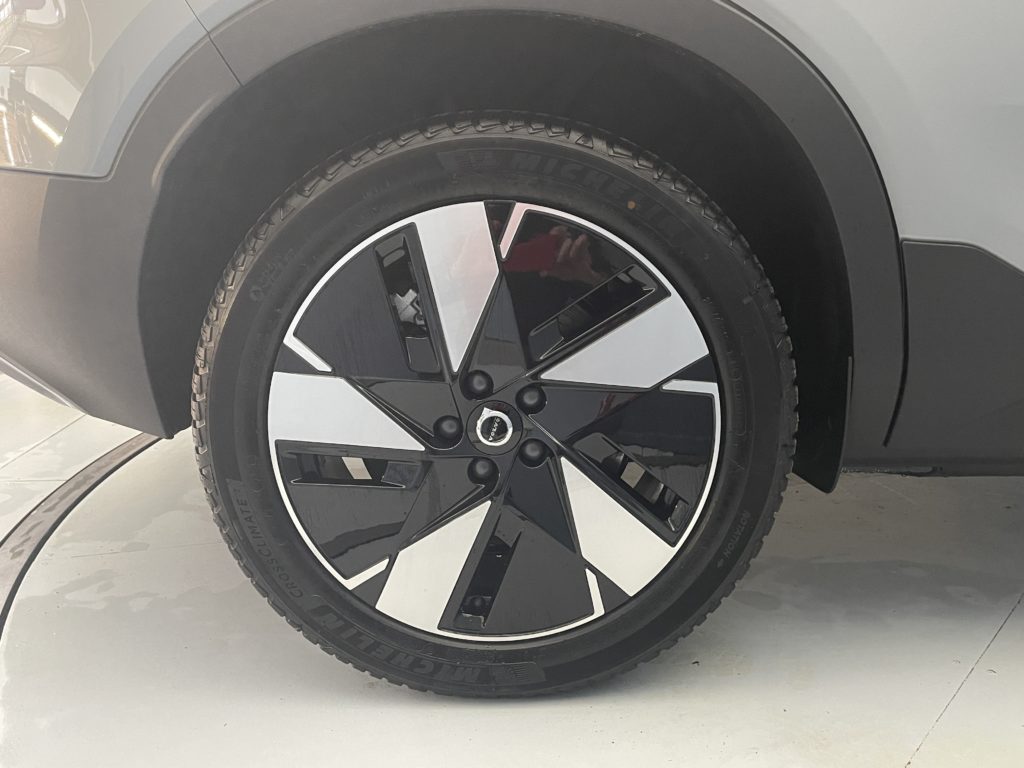 Volvo C40 E60 Core