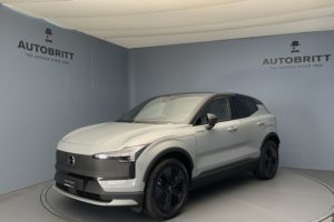 Volvo EX30 CC E60 Twin Performance AWD