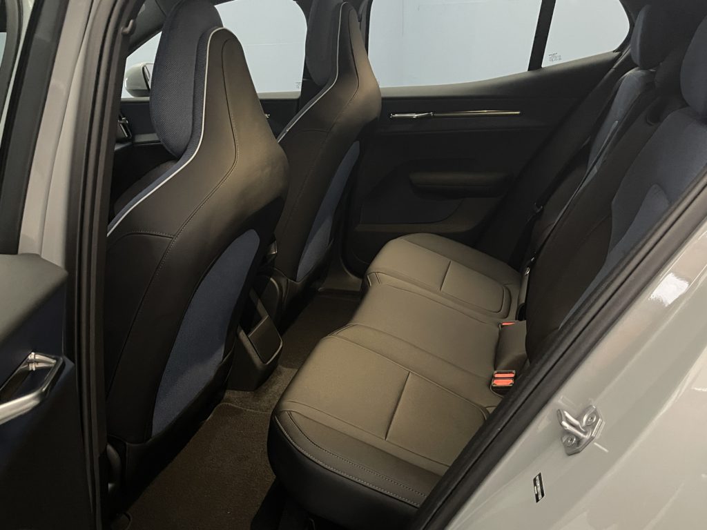 Volvo EX30 E40 Core