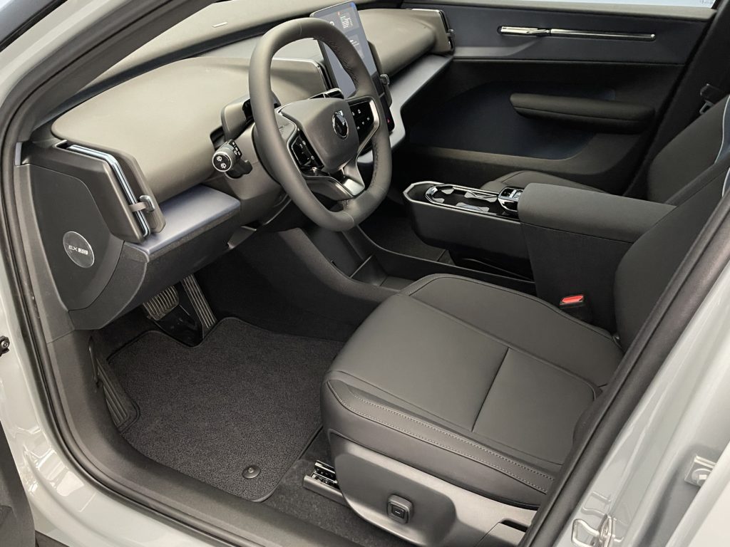 Volvo EX30 E60 Twin Ultra Performance AWD