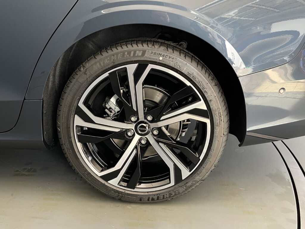 Volvo V60 2.0 B4 Ultra Bright