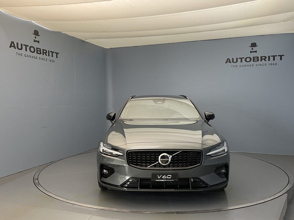 Volvo V60 2.0 B4 Ultra Dark