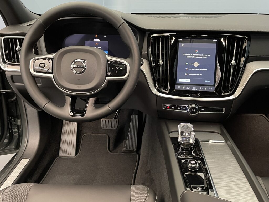 Volvo V60 2.0 B4 Ultra Dark