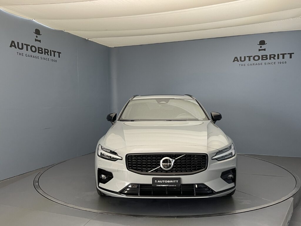 Volvo V60 2.0 B4 Ultra Dark