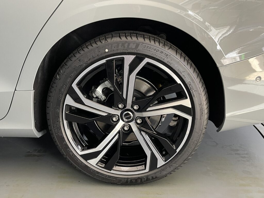 Volvo V60 2.0 B4 Ultra Dark