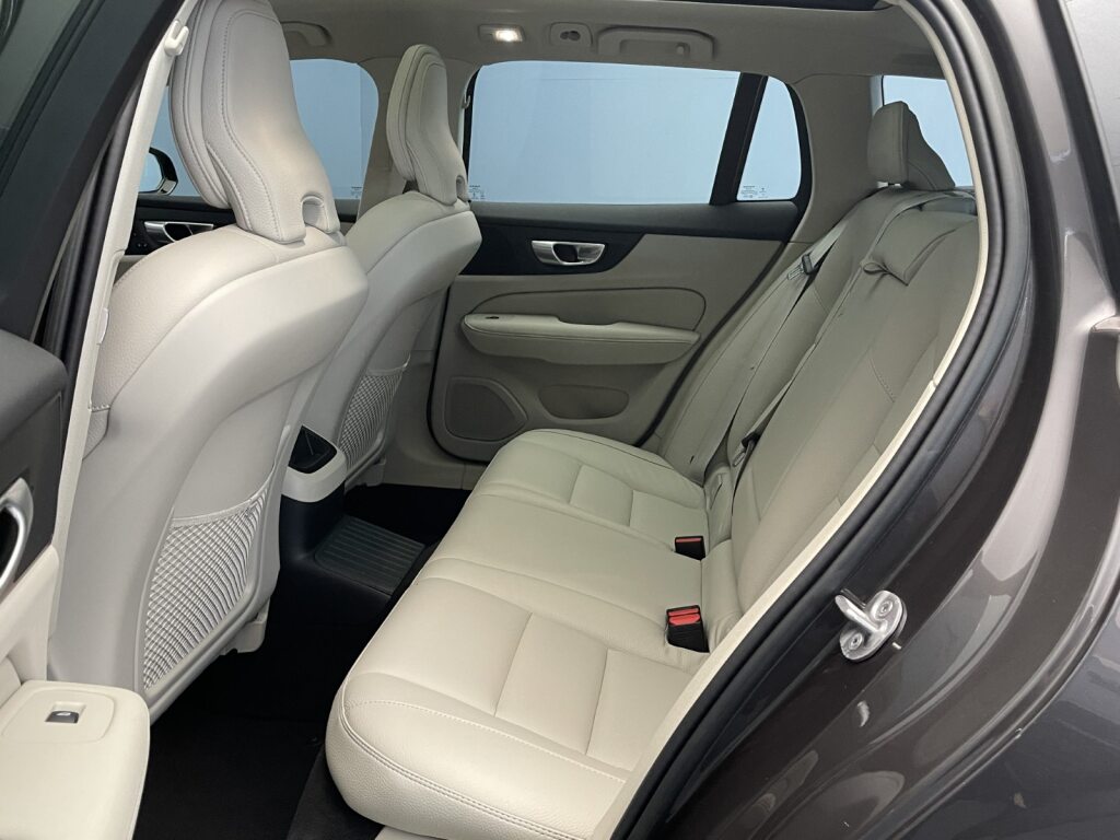 Volvo V60 2.0 T6 TE R-Design eAWD