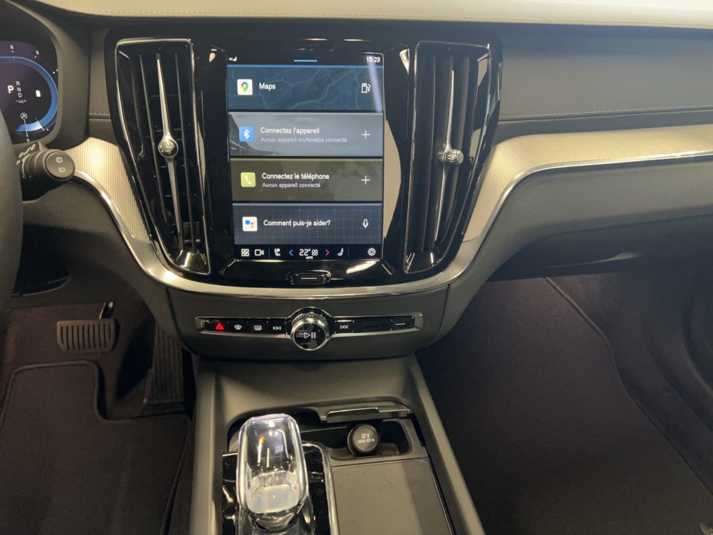 Volvo V60 Cross Country 2.0 B4 Ultimate AWD