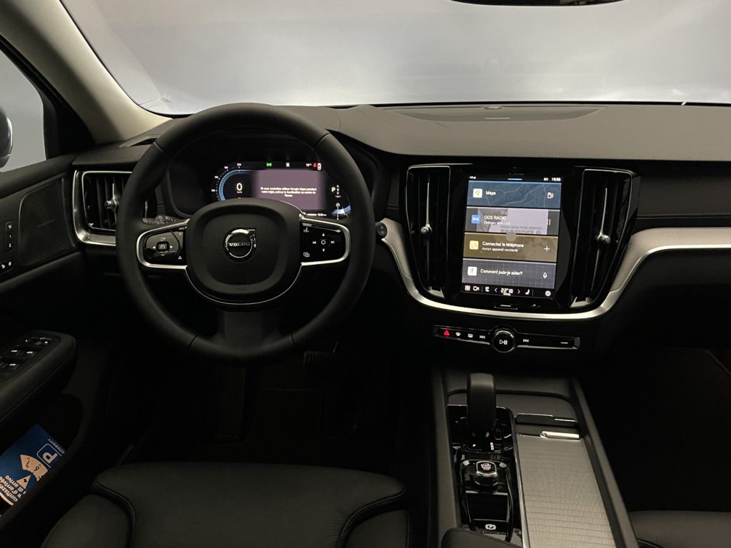 Volvo V60 Cross Country 2.0 B5 Ultimate AWD