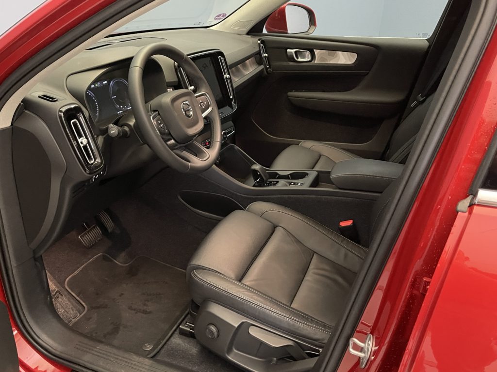 Volvo XC40 T4 Twe Core Bright