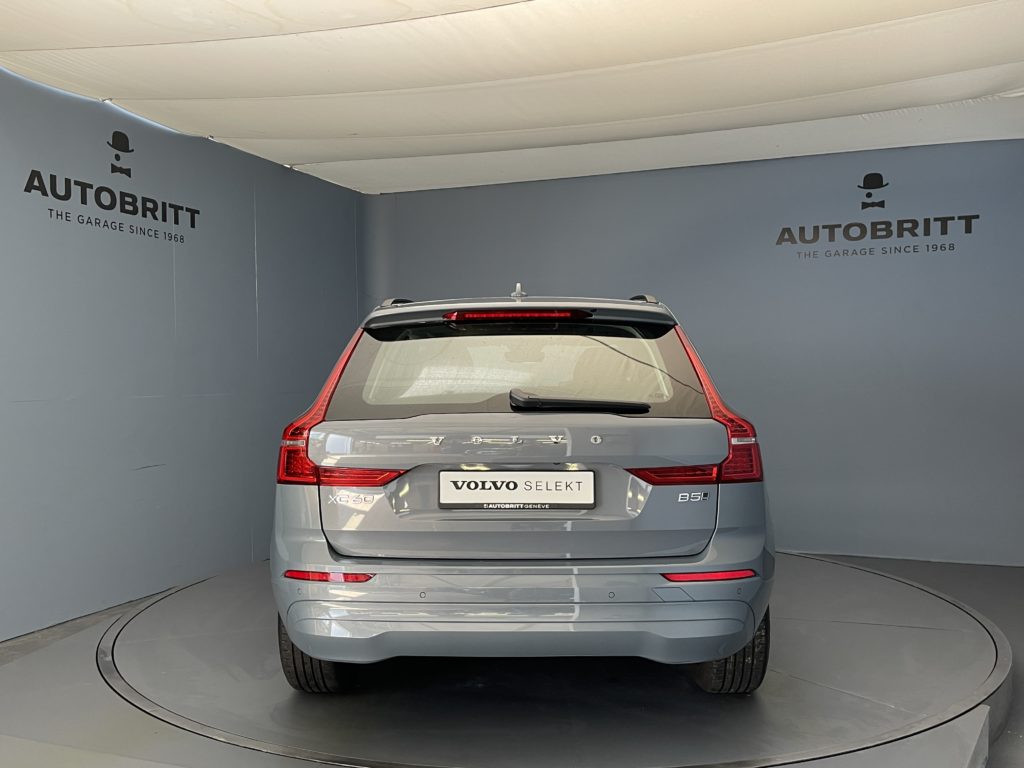 Volvo XC60 2.0 B5 MH Momentum AWD