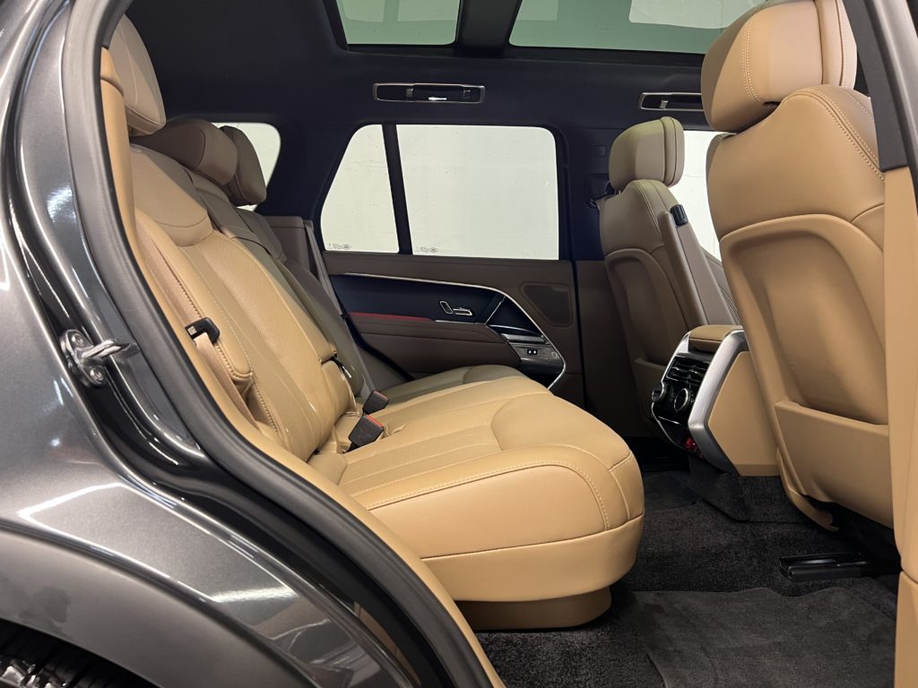 Land Rover Range Rover 3.0 I6 P460e SE