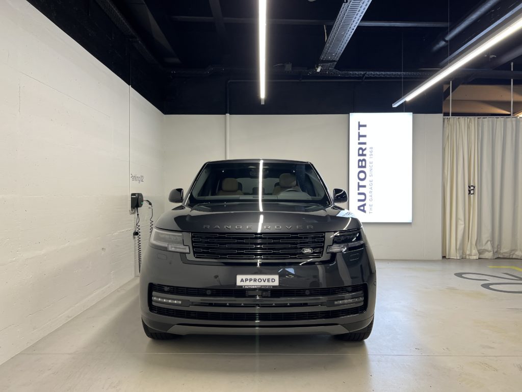 Land Rover Range Rover 3.0 I6 P460e SE
