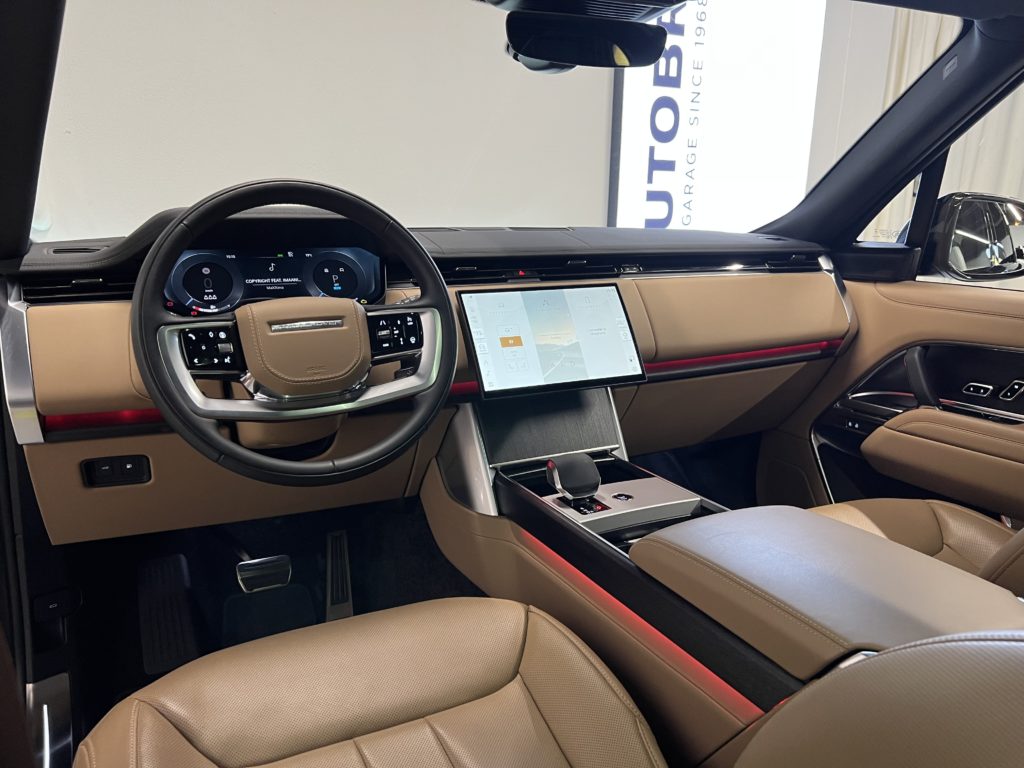 Land Rover Range Rover 3.0 I6 P460e SE