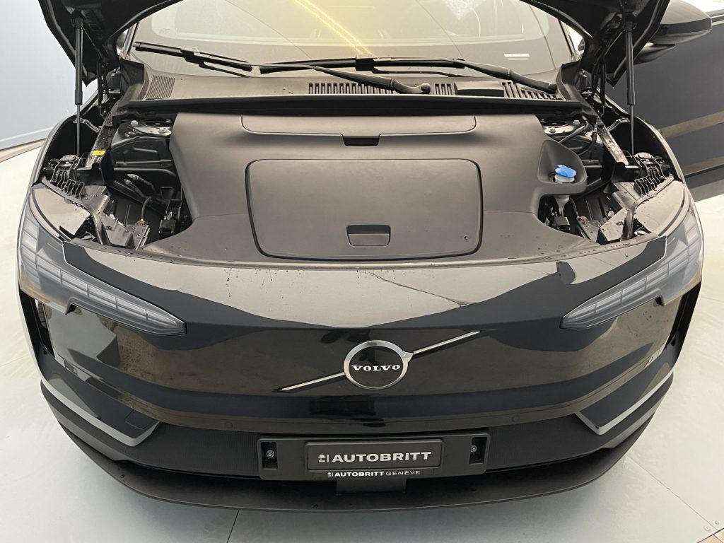 Volvo EX30 Single Motor Extended Range