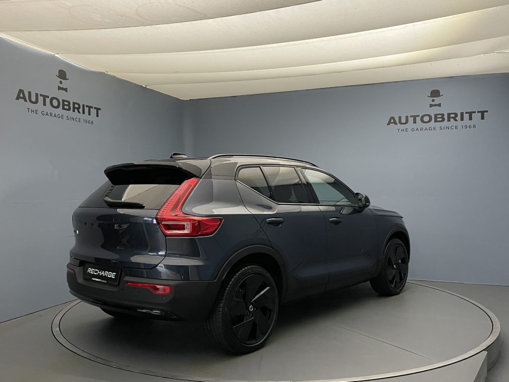 Volvo EX40 Twin Black Edition AWD