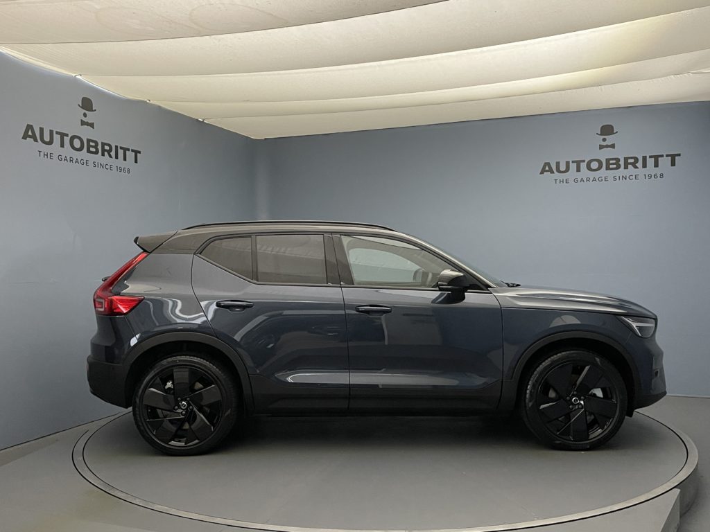 Volvo EX40 Twin Black Edition AWD