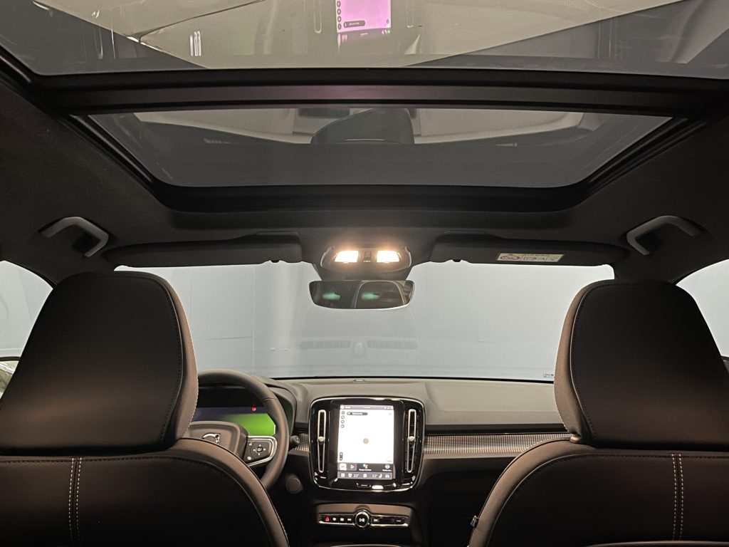 Volvo EX40 Twin Black Edition AWD