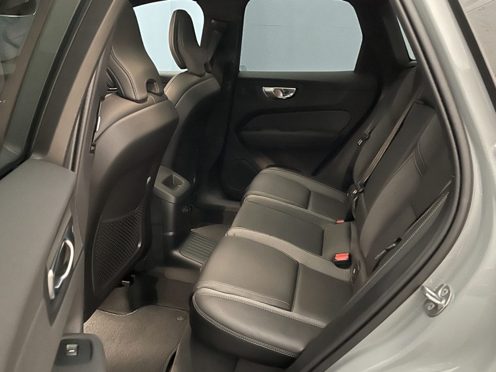 Volvo XC60 2.0 T6 TE Black Edition eAWD