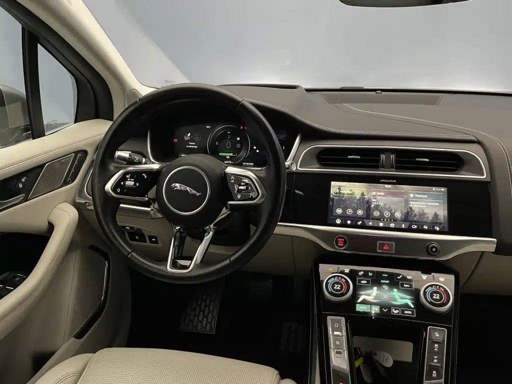 Jaguar I-Pace EV400 HSE AWD
