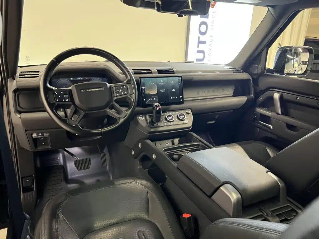 Land Rover Defender 110 2.0 P400e X-Dynamic SE