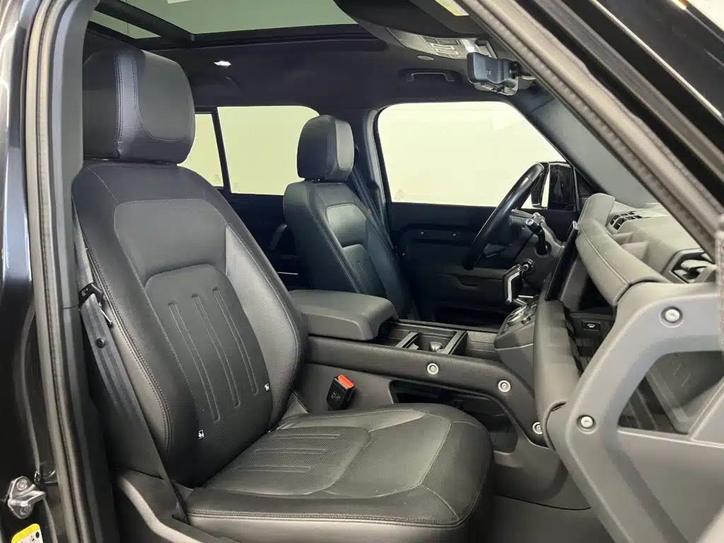 Land Rover Defender 110 2.0 P400e X-Dynamic SE