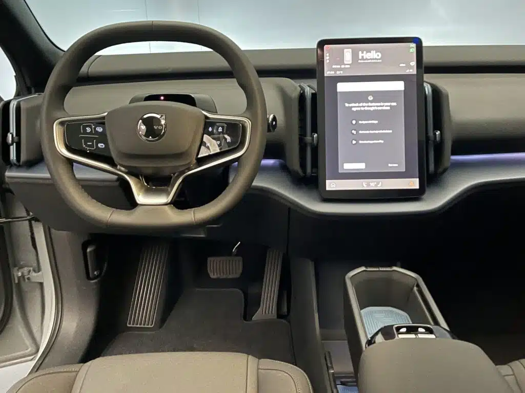 Volvo EX30 CC E60 Twin Performance AWD