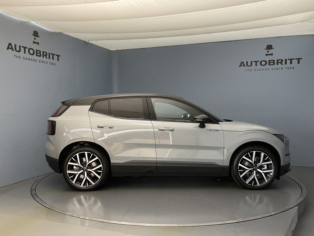 Volvo EX30 E60 Twin Ultra Performance AWD