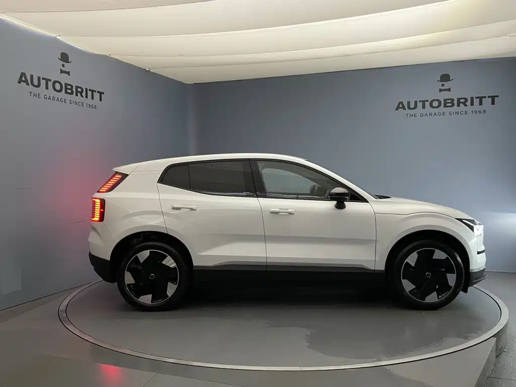 Volvo EX30 Single Motor Extended Range