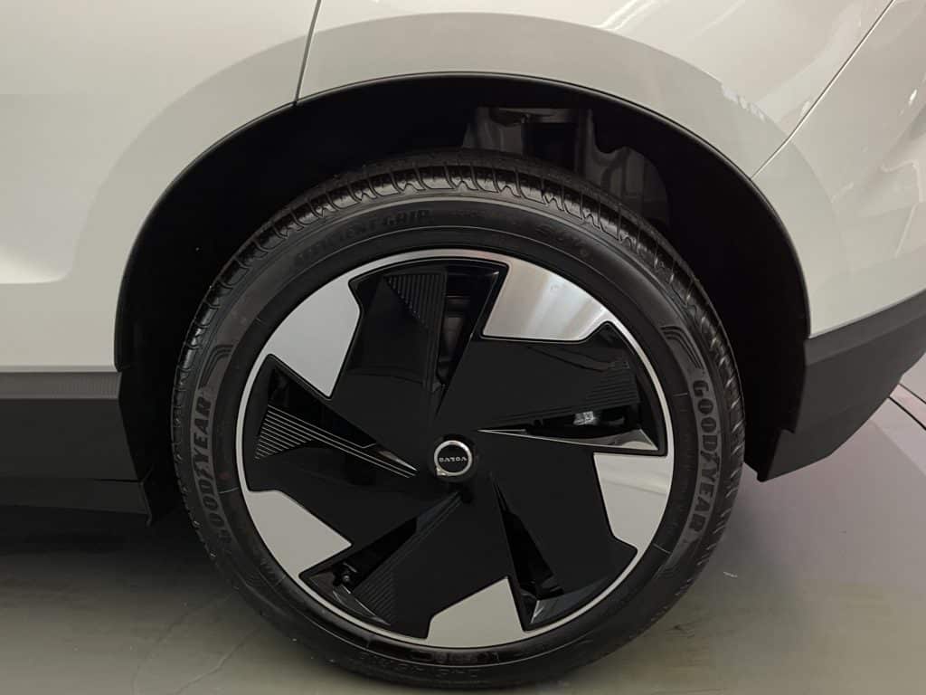 Volvo EX30 Single Motor Extended Range