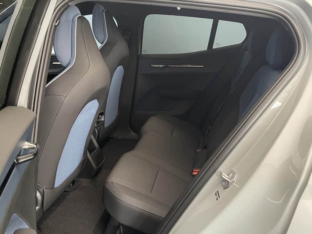 Volvo EX30 Single Motor Extended Range