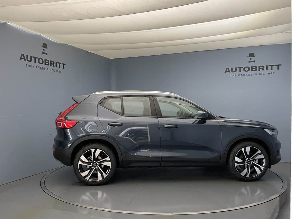 Volvo XC40 2.0 B4 MH Momentum AWD