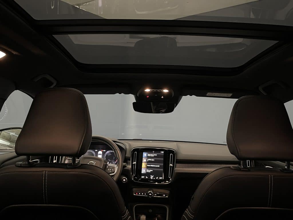 Volvo XC40 2.0 B4 MH R-Design AWD