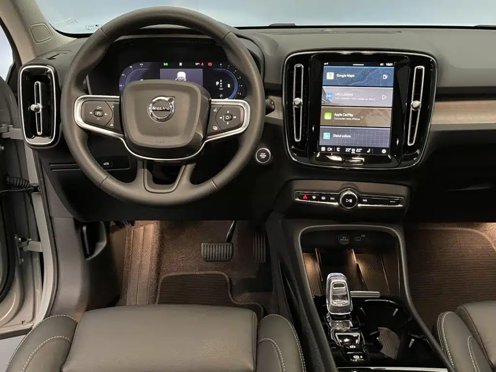 Volvo XC40 2.0 B4 MH Ultra Dark