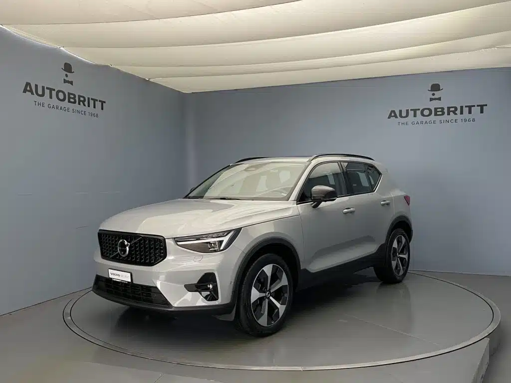 Volvo XC40 2.0 B4 MH Ultra Dark