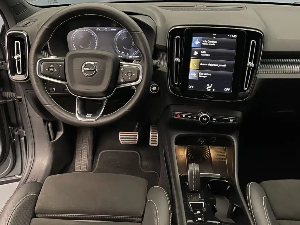 Volvo XC40 2.0 D4 R-Design AWD