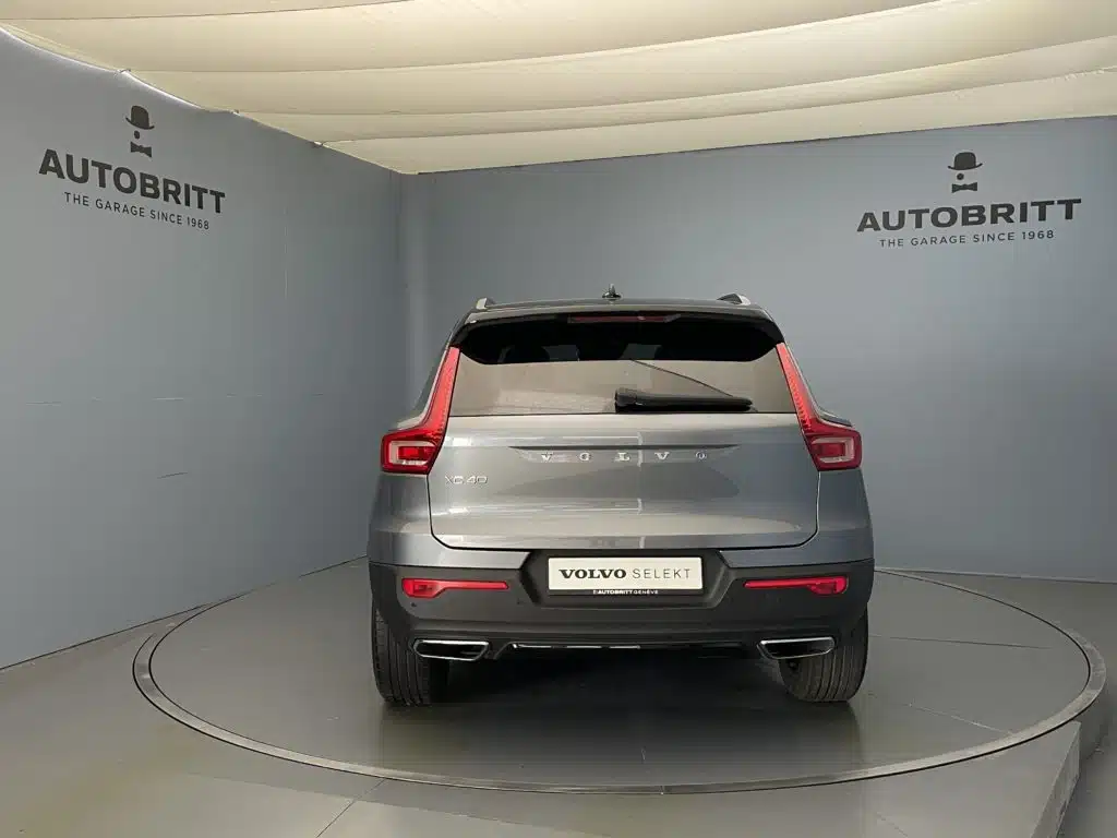 Volvo XC40 2.0 D4 R-Design AWD