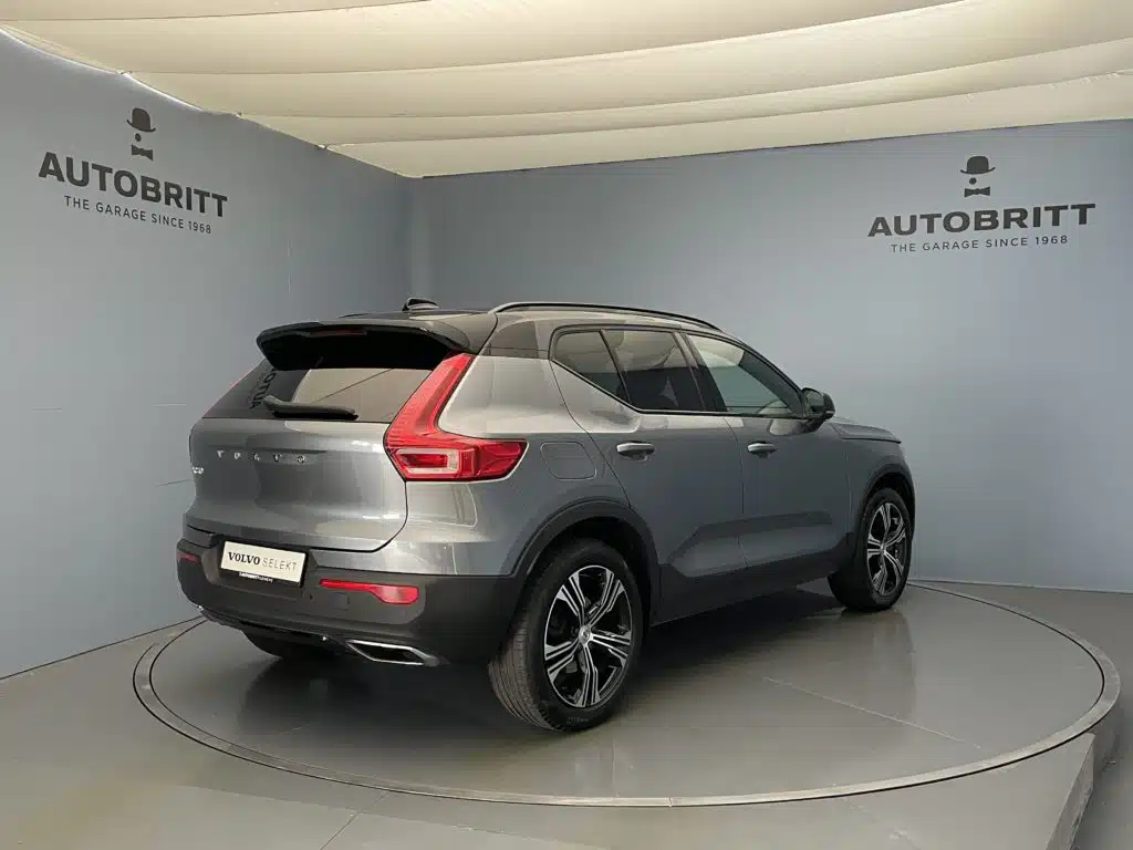 Volvo XC40 2.0 D4 R-Design AWD