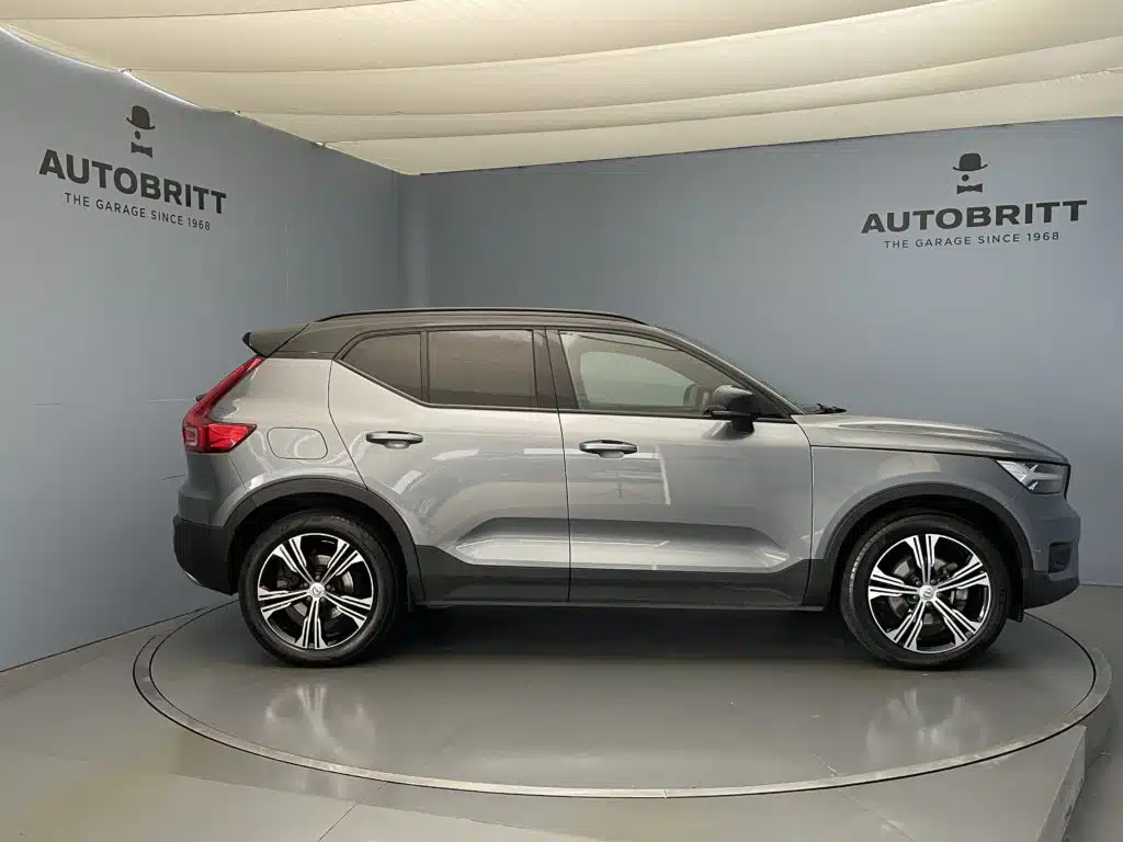 Volvo XC40 2.0 D4 R-Design AWD
