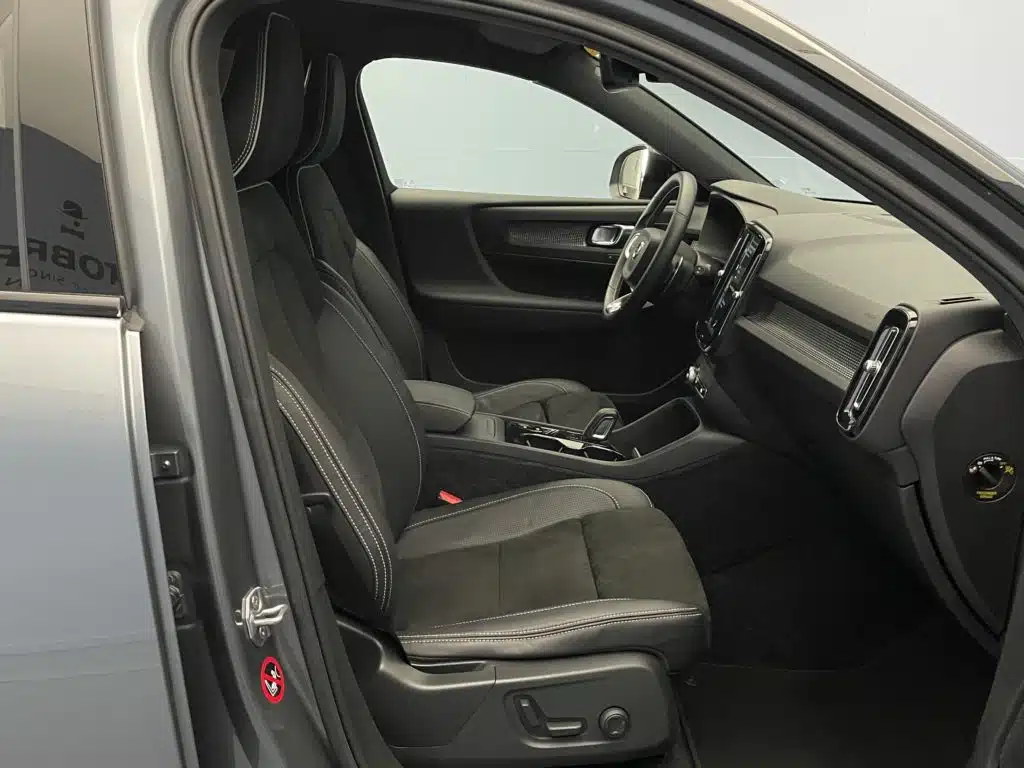 Volvo XC40 2.0 D4 R-Design AWD