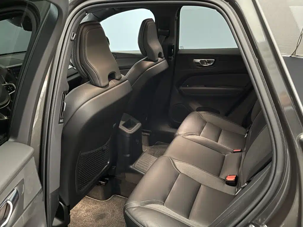 Volvo XC60 2.0 T6 TE R-Design eAWD