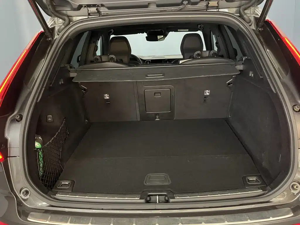 Volvo XC60 2.0 T6 TE R-Design eAWD