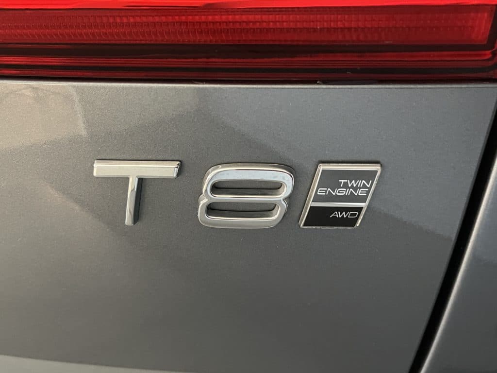 Volvo XC60 2.0 T8 TE Momentum eAWD