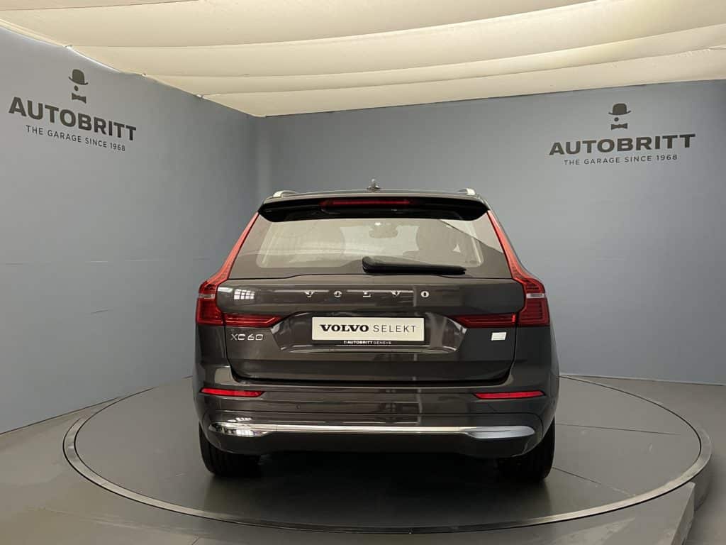 Volvo XC60 2.0 T8 TE Plus Bright eAWD