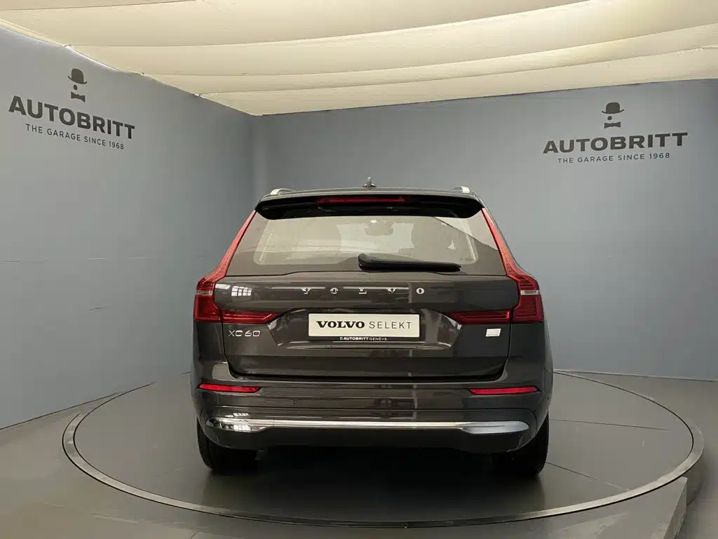 Volvo XC60 2.0 T8 TE Plus Bright eAWD