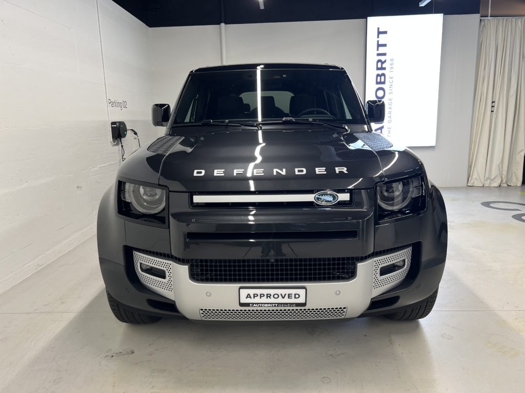 Land Rover Defender 130 3.0 D I6 S