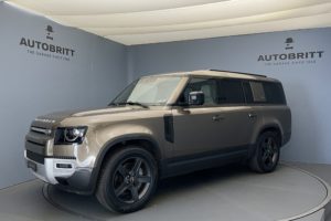 Land Rover Defender 130 3.0 D I6 SE